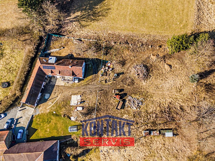Prodej rodinného domu 262 m², pozemek 3 589 m² - foto 2