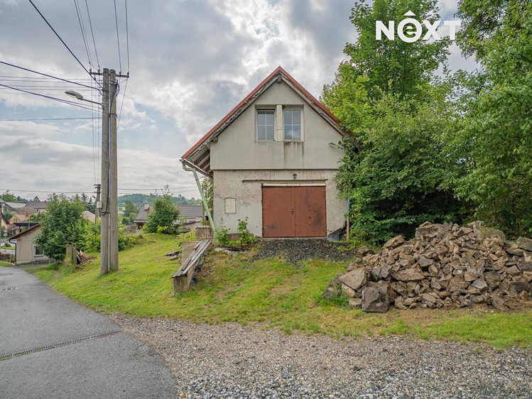 Prodej rodinného domu 193 m², pozemek 571 m² - foto 1