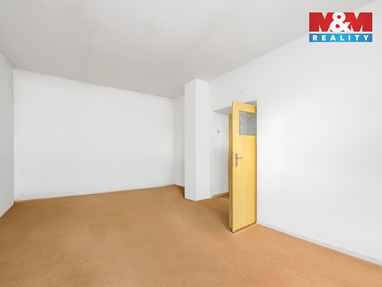 Prodej rodinného domu 77 m², pozemek 853 m² - foto 7