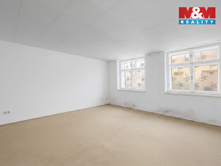 Prodej rodinného domu 77 m², pozemek 853 m² - foto 8