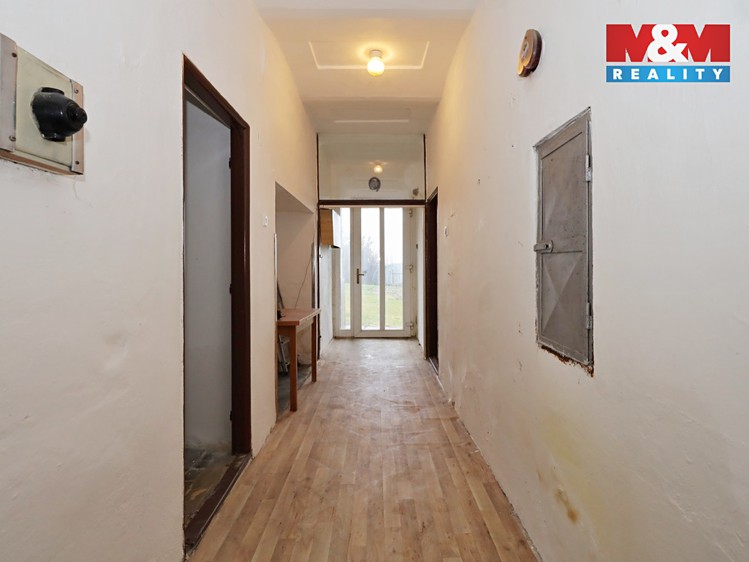 Prodej rodinného domu 145 m², pozemek 6 021 m² - foto 3