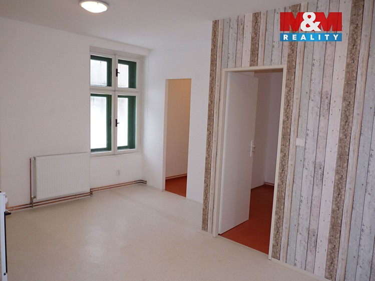 Prodej  rodinného domu 385 m², pozemek 287 m² - foto 3