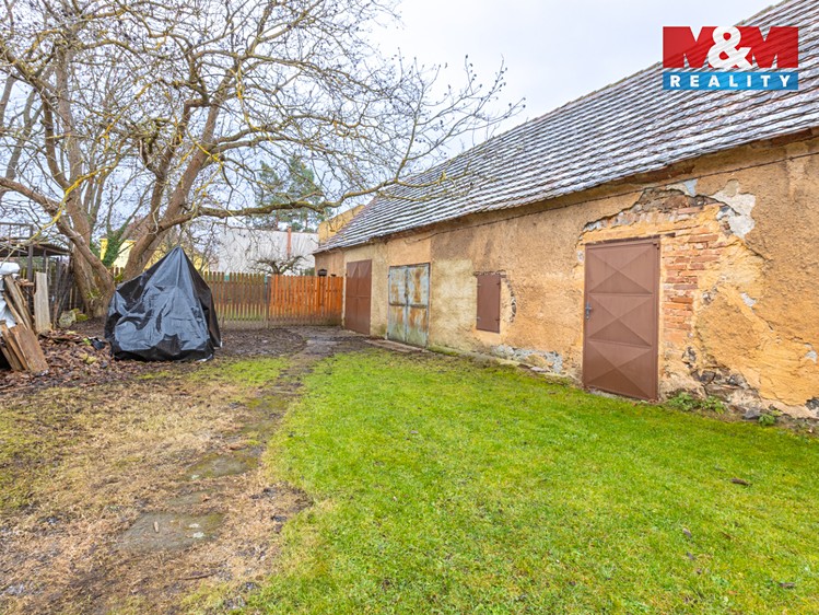 Prodej rodinného domu 431 m², pozemek 952 m² - foto 3