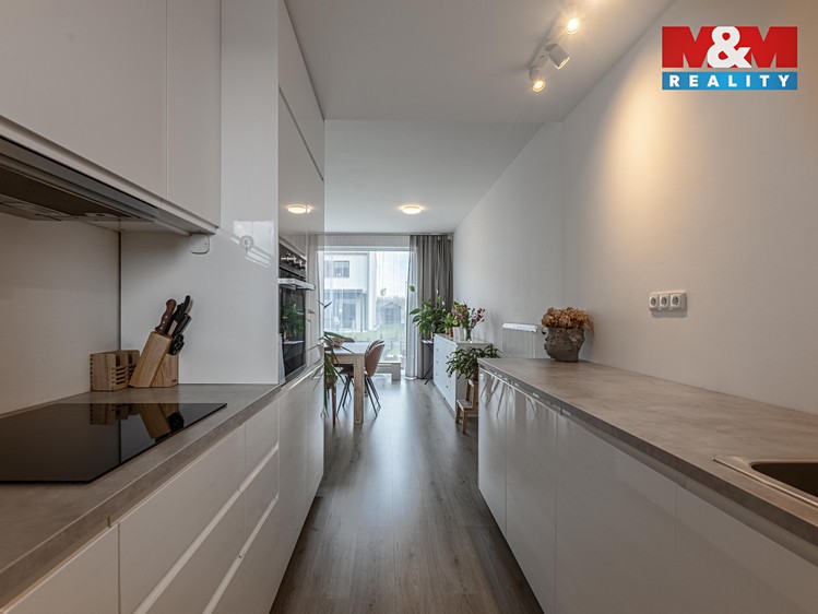 Prodej rodinného domu 101 m², pozemek 177 m² - foto 3