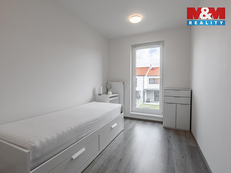 Prodej rodinného domu 101 m², pozemek 177 m² - foto 7