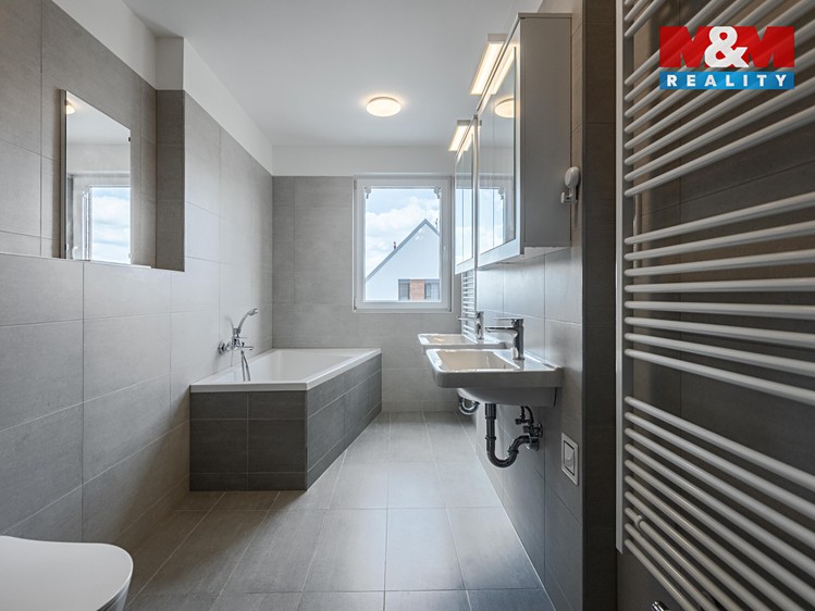 Prodej rodinného domu 101 m², pozemek 177 m² - foto 6