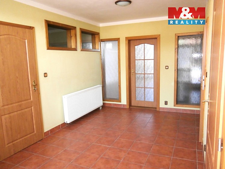 Prodej rodinného domu 218 m², pozemek 279 m² - foto 7