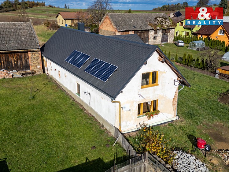Prodej rodinného domu 87 m², pozemek 1 958 m² - foto 2