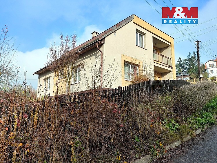 Prodej rodinného domu 274 m², pozemek 3 381 m² - foto 2