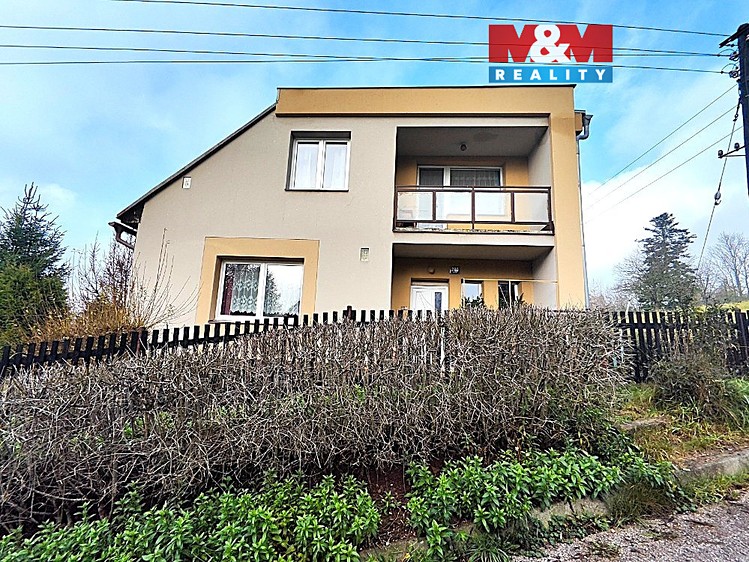 Prodej rodinného domu 274 m², pozemek 3 381 m² - foto 1