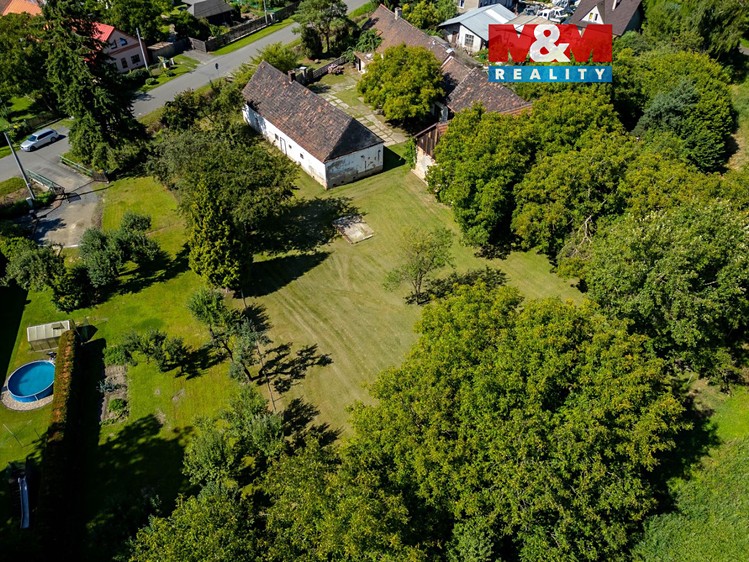Prodej zemědělské usedlosti 120 m², pozemek 2 994 m² - foto 1