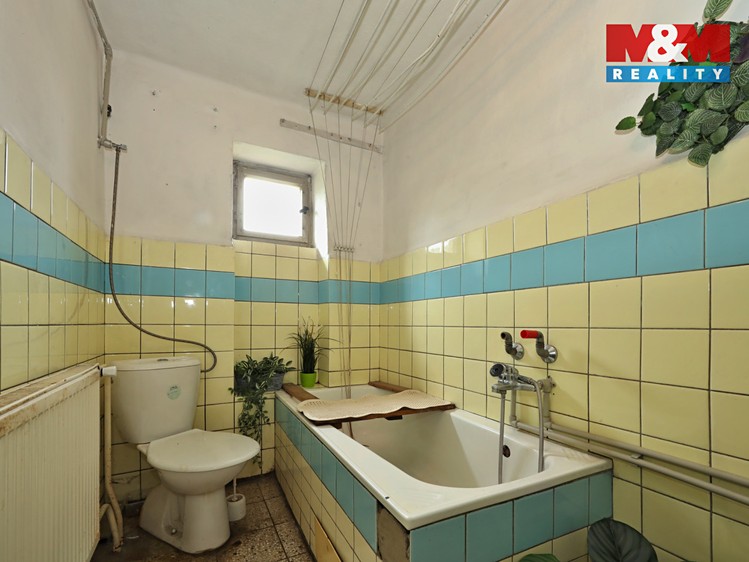 Prodej rodinného domu 142 m², pozemek 525 m² - foto 5