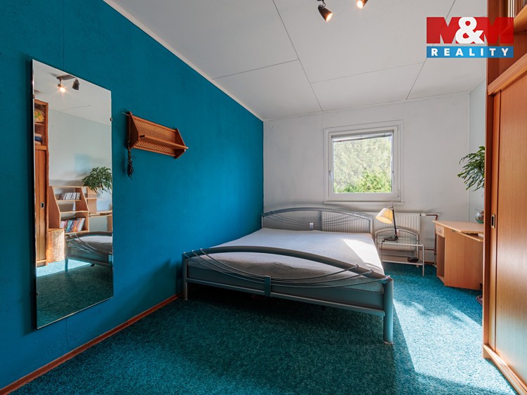 Prodej  rodinného domu 192 m², pozemek 948 m² - foto 3