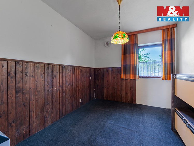 Prodej  rodinného domu 192 m², pozemek 948 m² - foto 8
