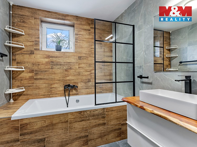 Prodej rodinného domu 122 m², pozemek 594 m² - foto 5