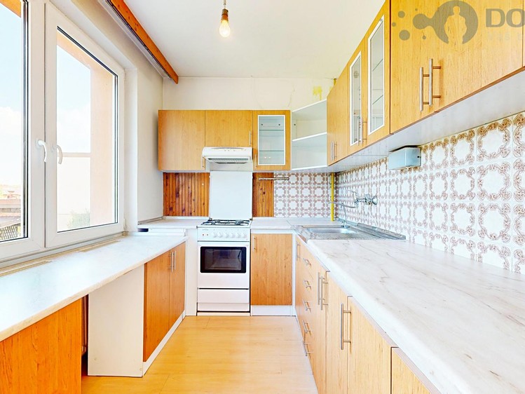 Prodej rodinného domu 196 m², pozemek 856 m² - foto 7