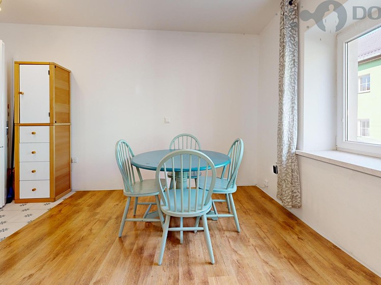 Prodej rodinného domu 80 m², pozemek 143 m² - foto 4