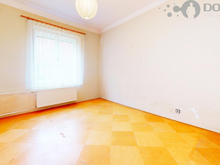 Prodej rodinného domu 142 m², pozemek 799 m² - foto 7