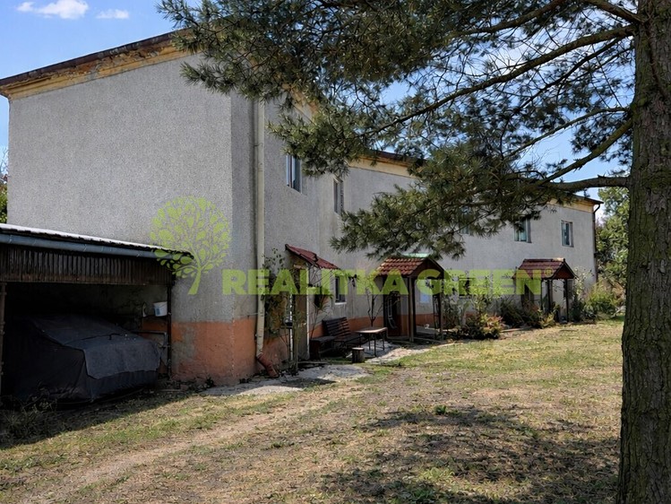 Prodej rodinného domu 470 m², pozemek 1 075 m² - foto 4