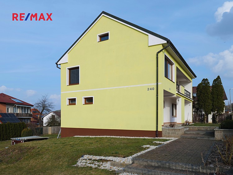 Prodej rodinného domu 177 m², pozemek 856 m² - foto 8