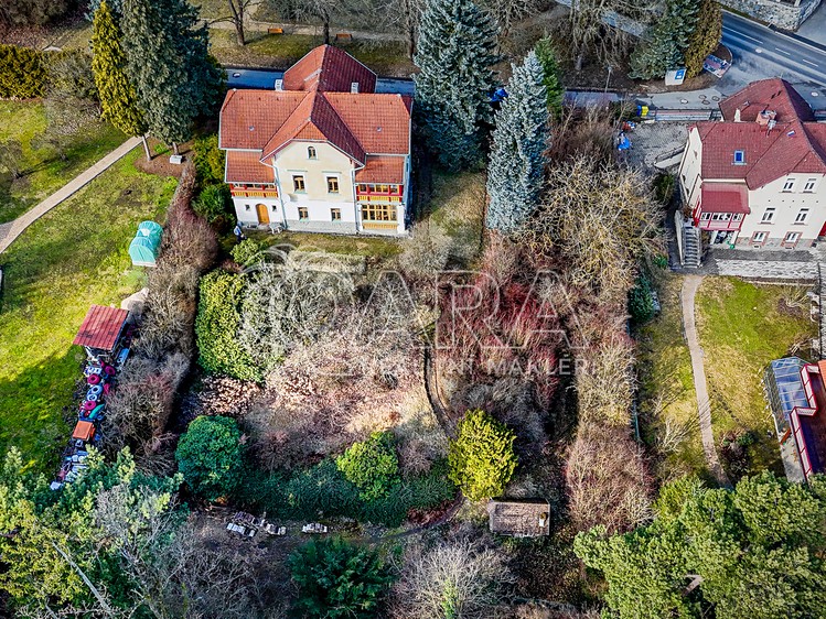 Prodej rodinného domu 324 m², pozemek 4 380 m² - foto 7