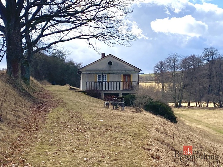Prodej chaty 47 m², pozemek 436 m² - foto 1