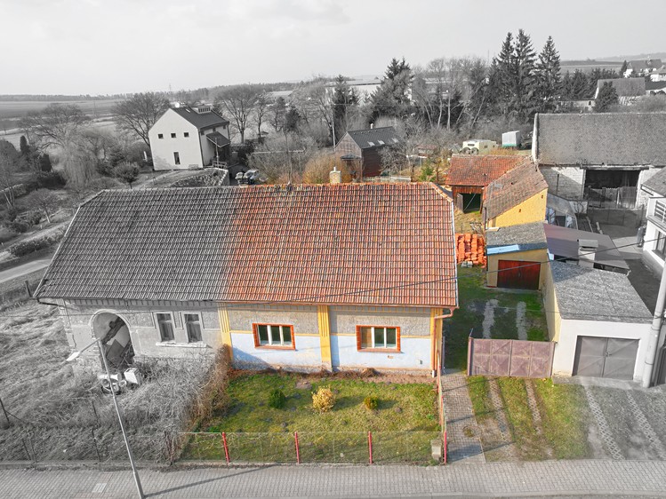 Prodej rodinného domu 105 m², pozemek 768 m² - foto 2