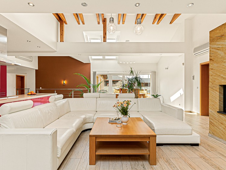 Prodej rodinného domu 342 m², pozemek 1 001 m² - foto 6