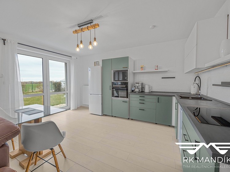 Prodej rodinného domu 71 m², pozemek 490 m² - foto 3