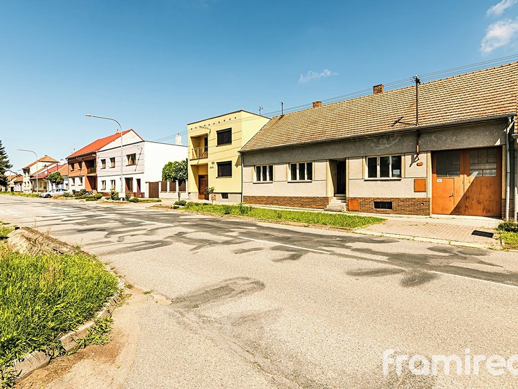 Prodej rodinného domu 109 m², pozemek 1 958 m² - foto 1