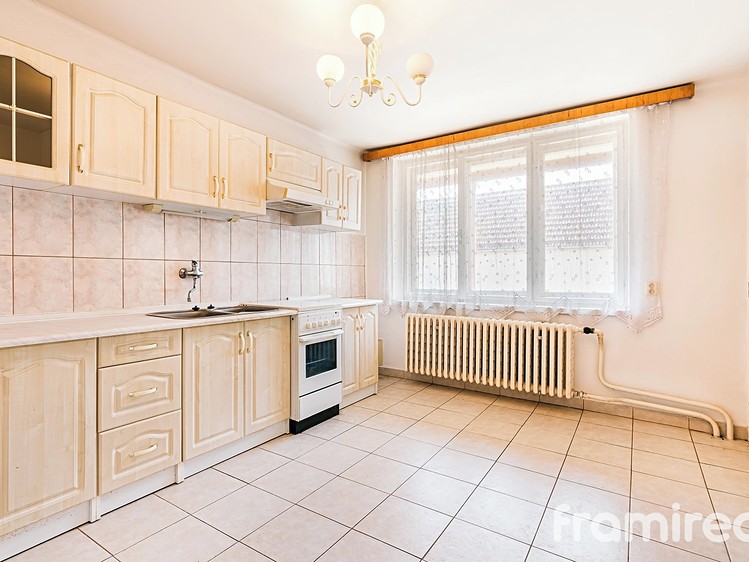 Prodej rodinného domu 109 m², pozemek 1 958 m² - foto 5