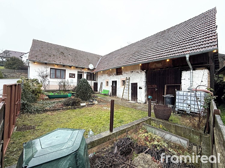 Prodej rodinného domu 109 m², pozemek 418 m² - foto 2