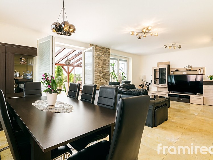 Prodej  rodinného domu 152 m², pozemek 670 m² - foto 3