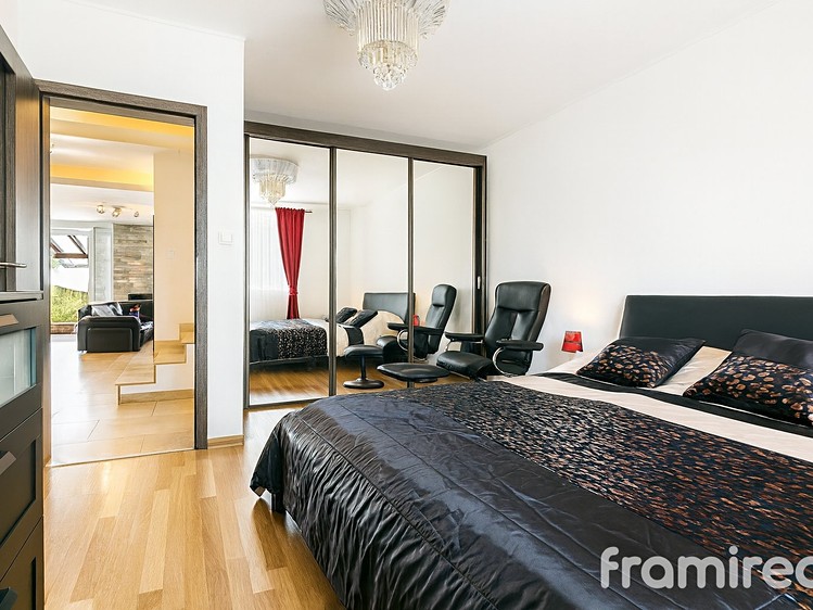 Prodej  rodinného domu 152 m², pozemek 670 m² - foto 4
