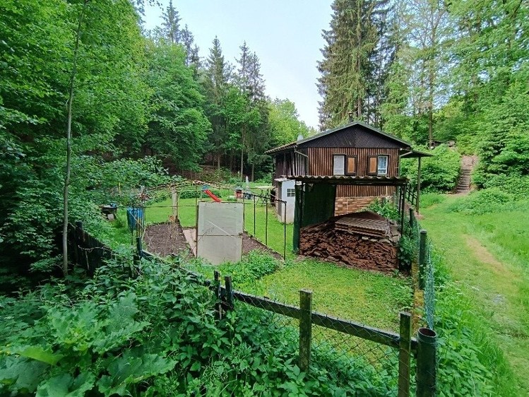 Prodej chaty 52 m², pozemek 853 m² - foto 4