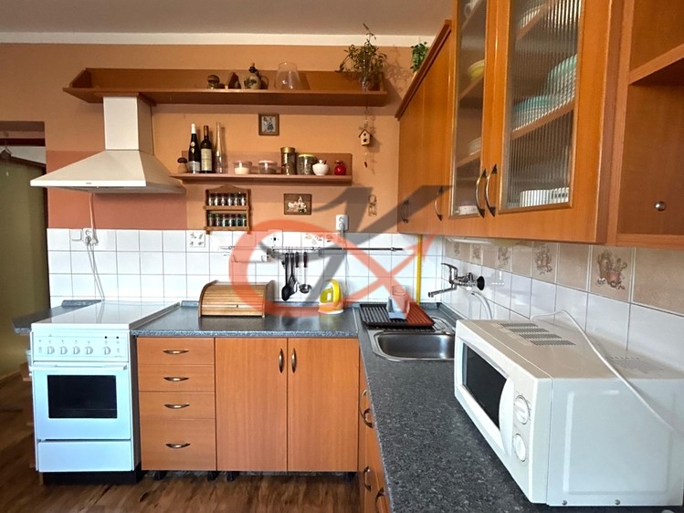 Prodej  rodinného domu 170 m², pozemek 1 184 m² - foto 5