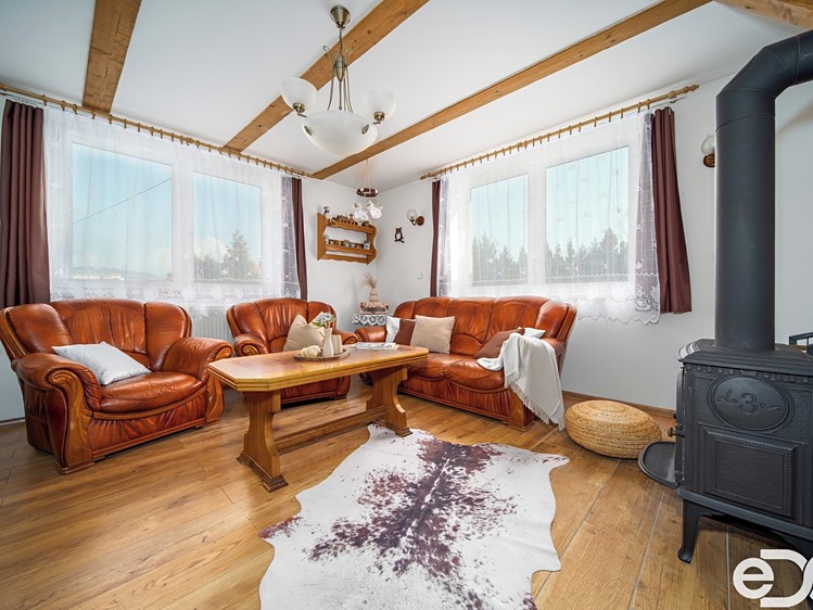 Prodej rodinného domu 126 m², pozemek 705 m² - foto 3