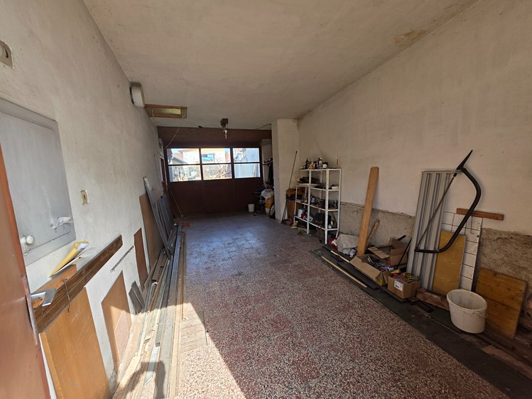 Prodej rodinného domu 110 m², pozemek 589 m² - foto 2