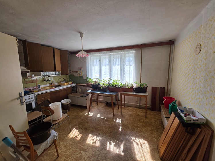 Prodej rodinného domu 110 m², pozemek 589 m² - foto 4