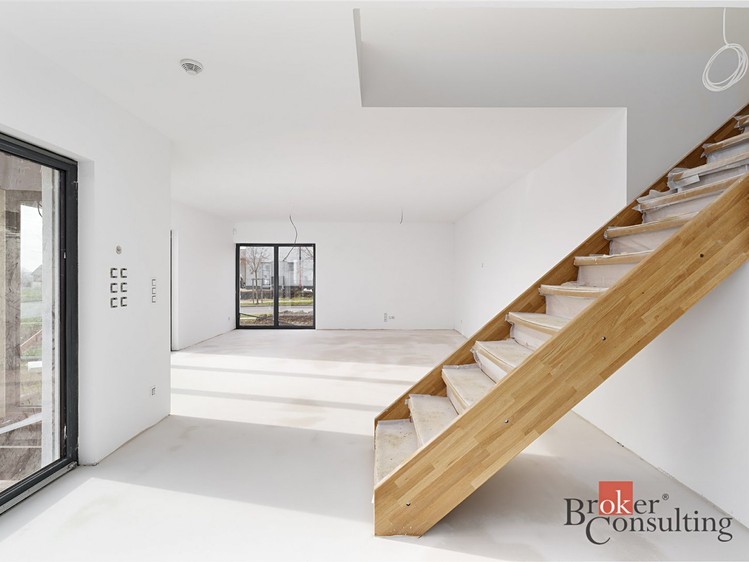 Prodej rodinného domu 160 m², pozemek 820 m² - foto 4