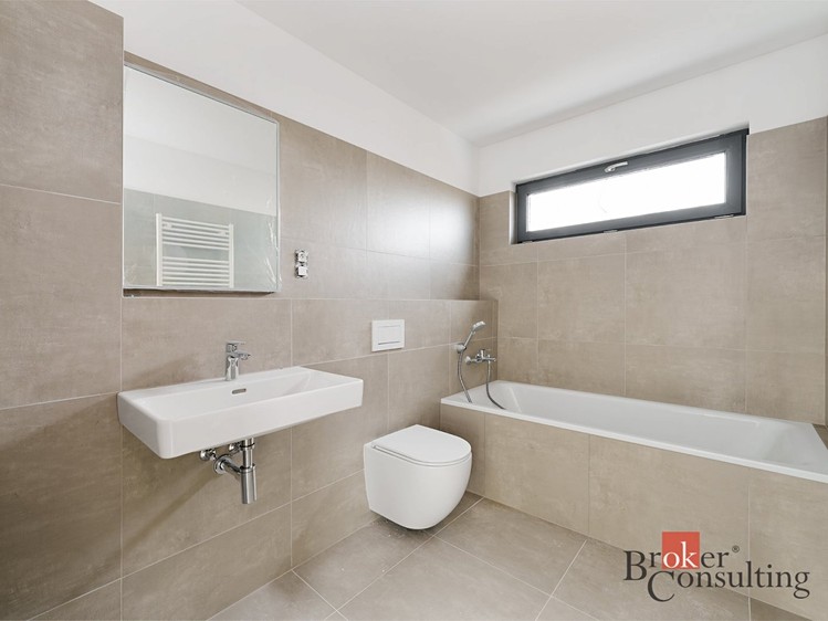 Prodej rodinného domu 160 m², pozemek 820 m² - foto 8
