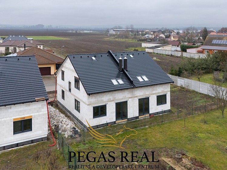 Prodej rodinného domu 161 m², pozemek 463 m² - foto 5