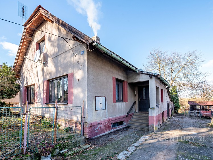 Prodej rodinného domu 185 m², pozemek 994 m² - foto 3