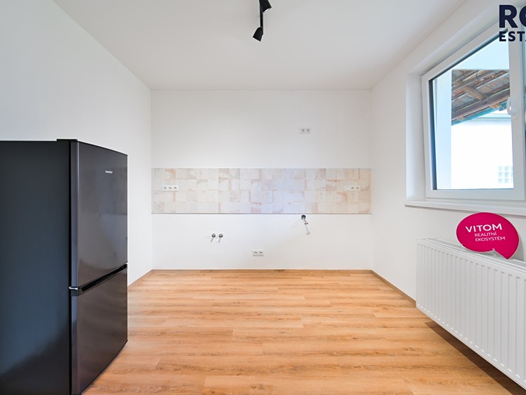 Prodej rodinného domu 103 m², pozemek 1 514 m² - foto 7