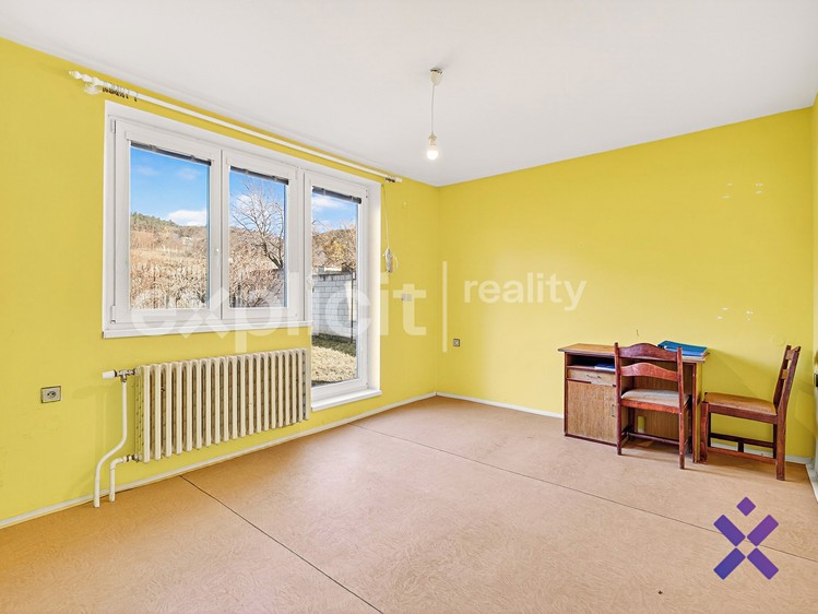 Prodej rodinného domu 229 m², pozemek 596 m² - foto 7