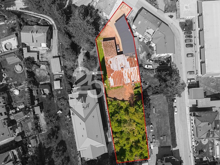 Prodej rodinného domu 140 m², pozemek 1 930 m² - foto 4