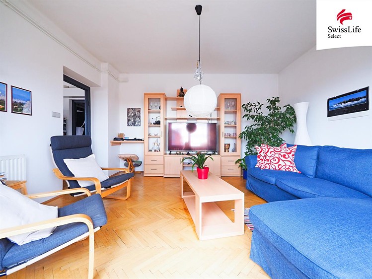 Prodej rodinného domu 234 m², pozemek 504 m² - foto 7