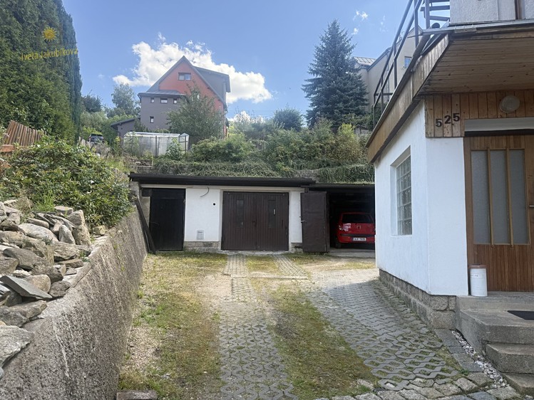 Prodej rodinného domu 195 m², pozemek 615 m² - foto 5