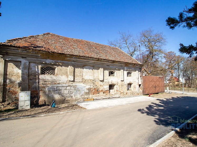 Prodej  zemědělské usedlosti 1 113 m², pozemek 2 906 m² - foto 6