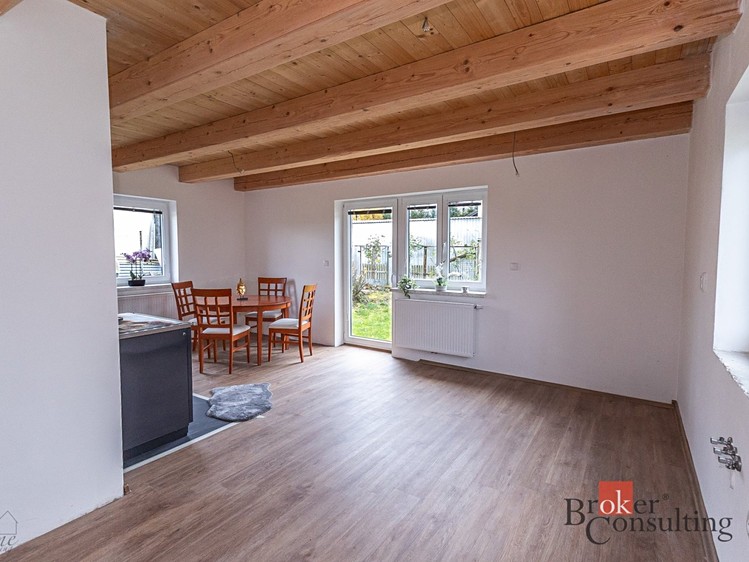Prodej  rodinného domu 70 m², pozemek 874 m² - foto 5